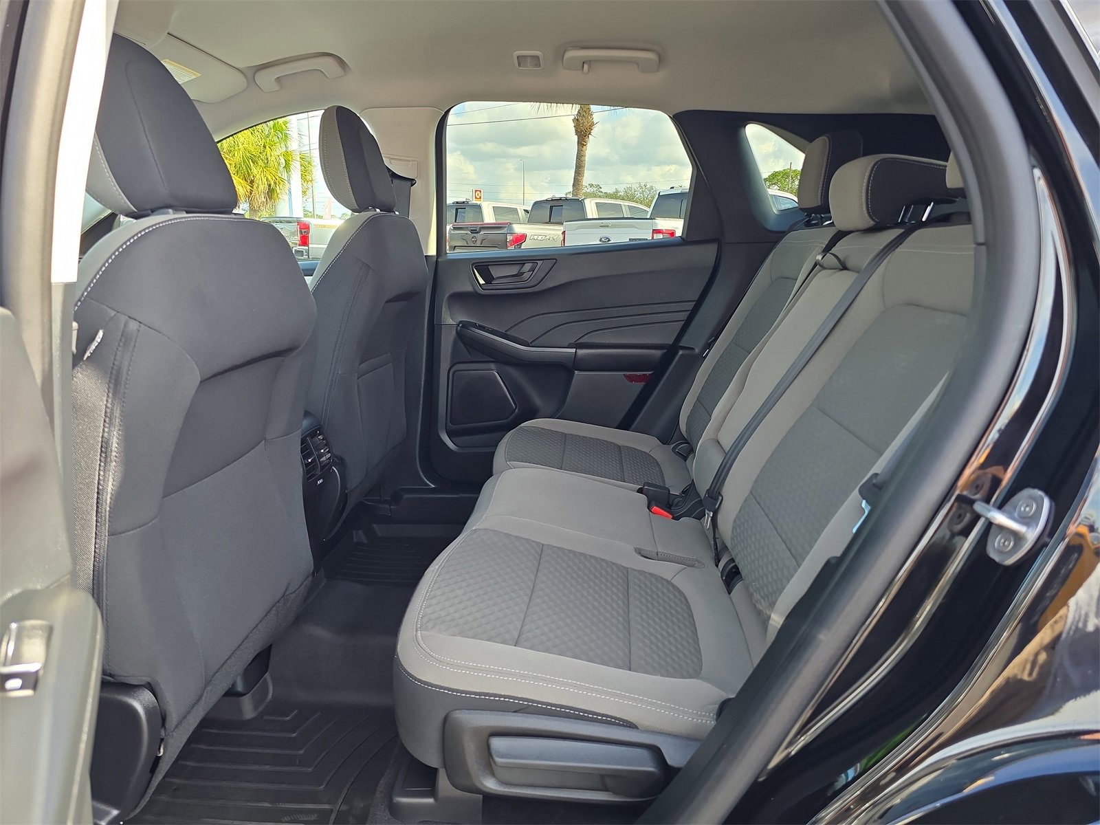 Certified 2022 Ford Escape SE w/ Convenience Package image 12