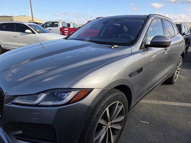 Used 2021 Jaguar F-PACE S image 9