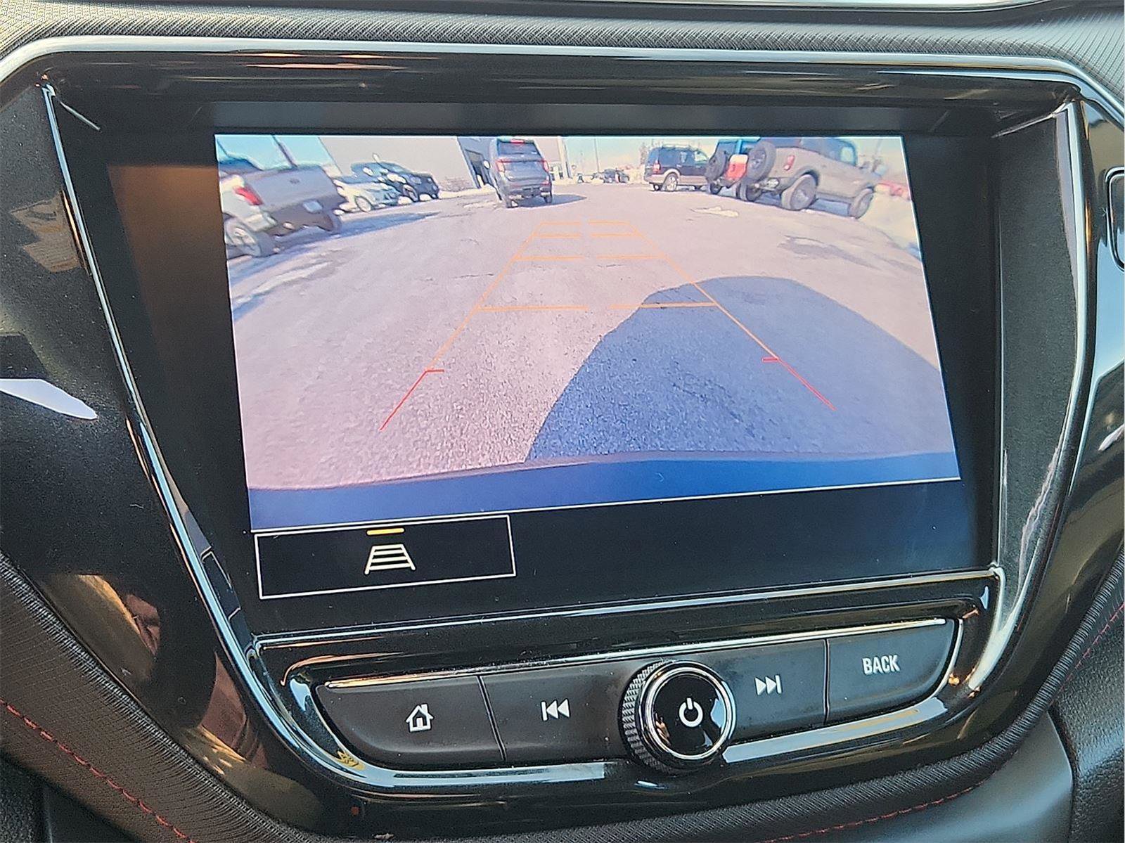 Used 2021 Chevrolet TrailBlazer RS w/ Technology Package image 17