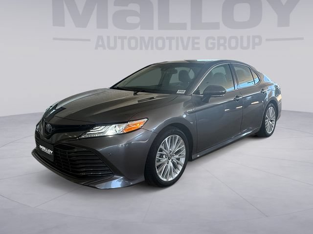 Used 2018 Toyota Camry XLE w/ Audio Package FWD image 1