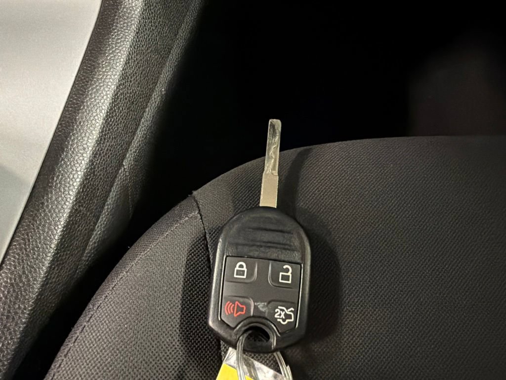 Certified 2018 Ford Fiesta SE FWD image 24