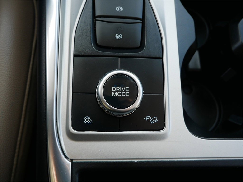 Certified 2023 Ford Explorer Limited w/ Limited Technology Package image 26