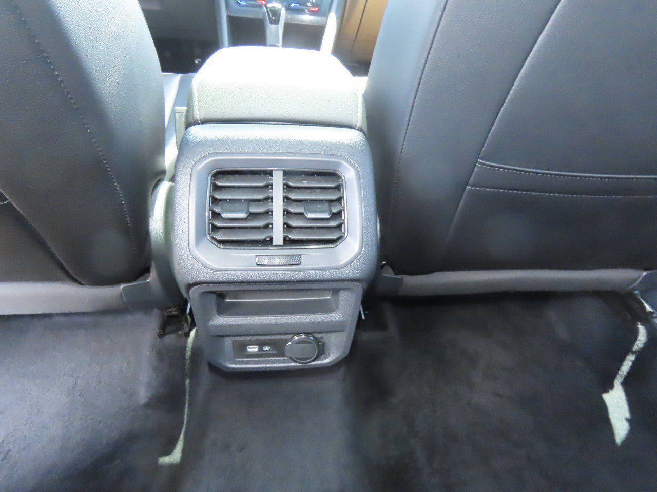 Used 2022 Volkswagen Tiguan SE R-Line AWD/4WD image 22