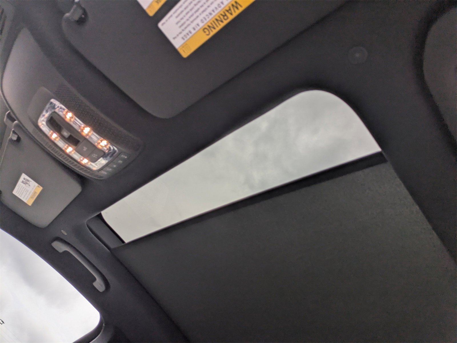 Used 2024 Mercedes-Benz GLE 450e 4MATIC image 27