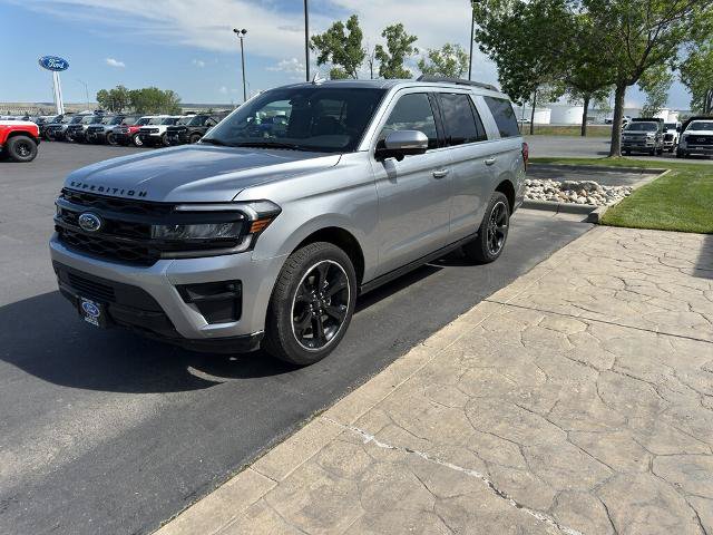 Certified 2023 Ford Expedition Limited AWD/4WD image 4