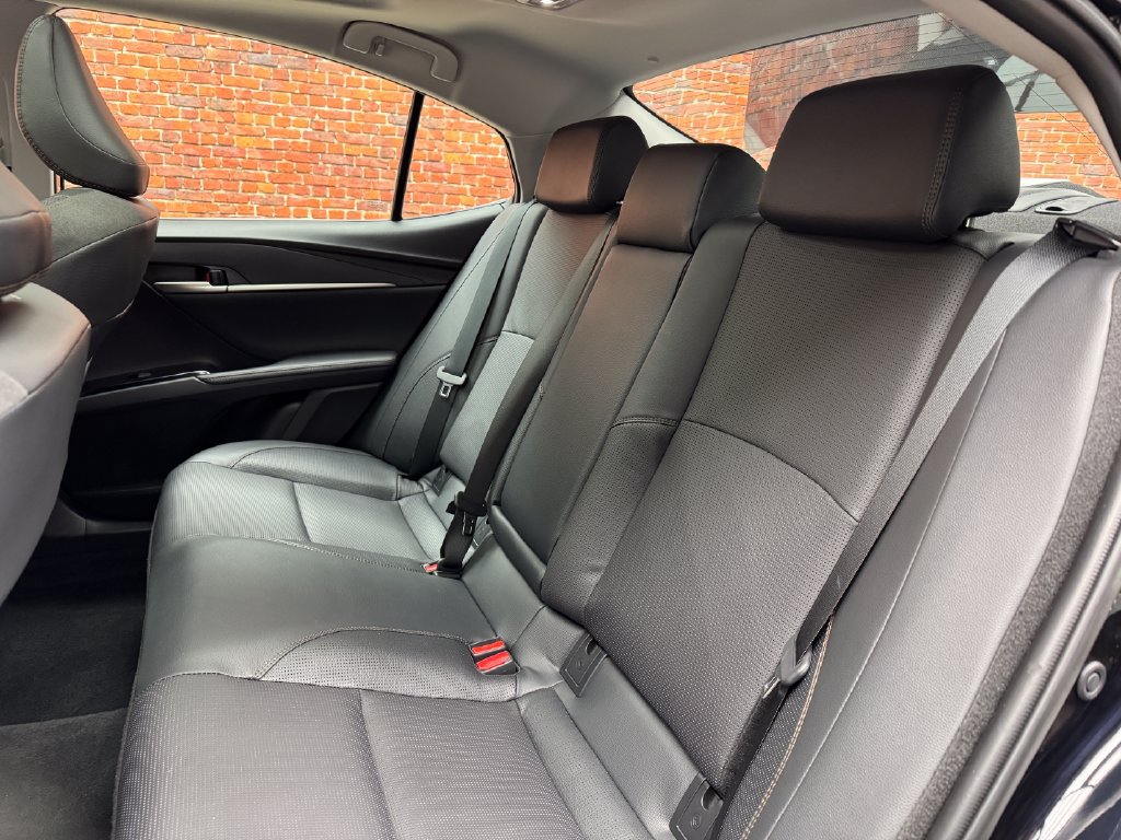 Used 2025 Toyota Camry XLE w/ Premium Plus Package AWD/4WD image 27