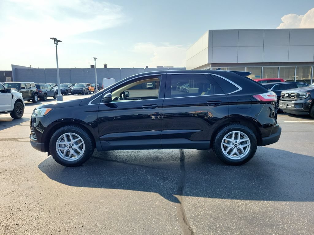 Certified 2024 Ford Edge SEL w/ Convenience Package AWD/4WD image 7