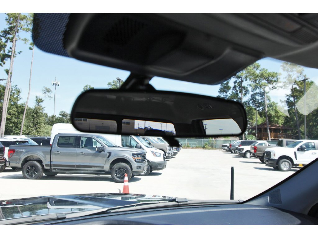 Certified 2025 Ford F250 XLT w/ 360-Degree Camera Package AWD/4WD image 25