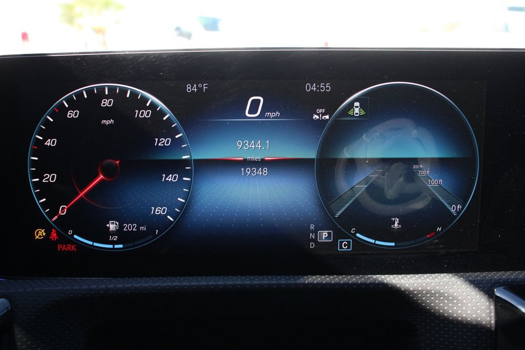 Used 2023 Mercedes-Benz CLA 250 image 31
