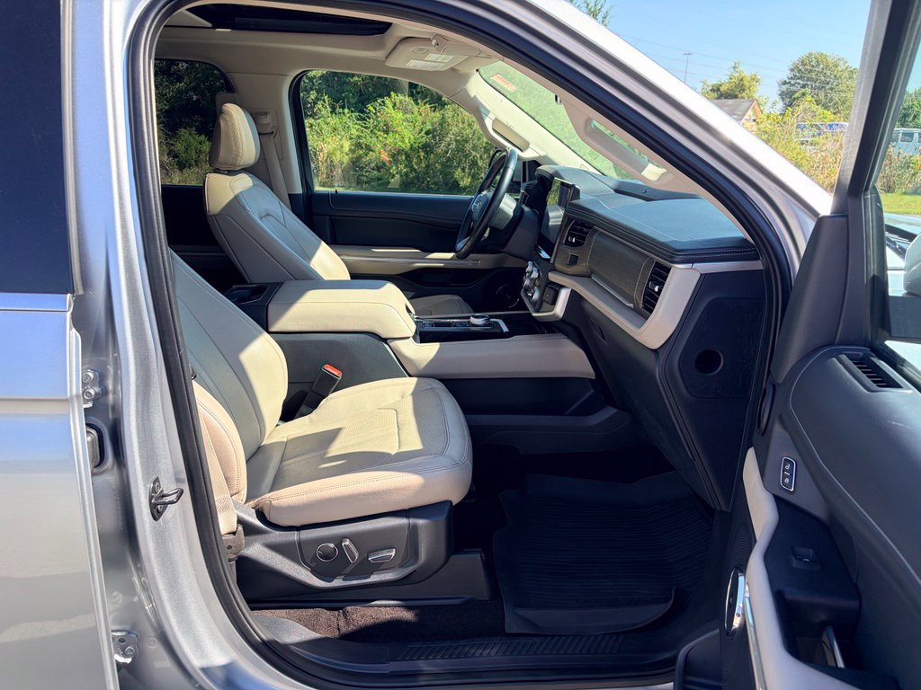 Certified 2022 Ford Expedition Limited RWD image 25
