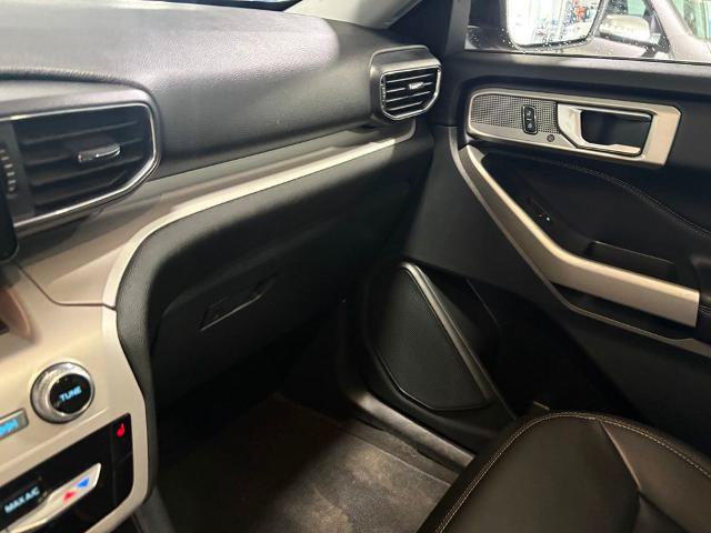 Certified 2023 Ford Explorer XLT AWD/4WD image 15