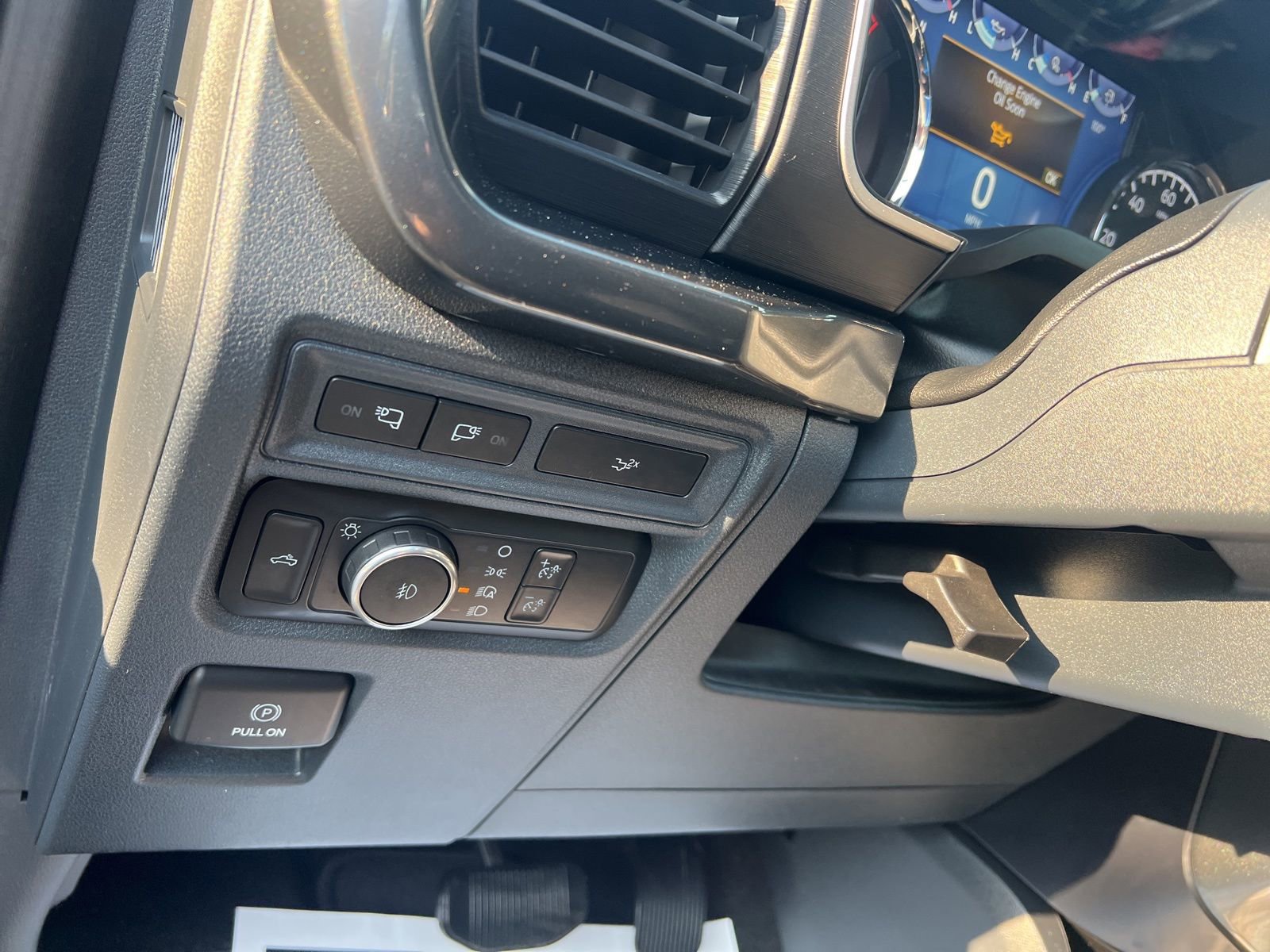 Certified 2022 Ford F150 XLT w/ Equipment Group 302A High image 16