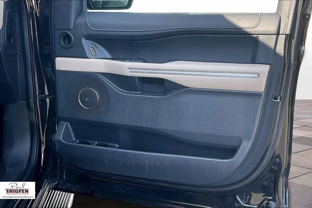 Certified 2023 Ford Expedition Limited image 23
