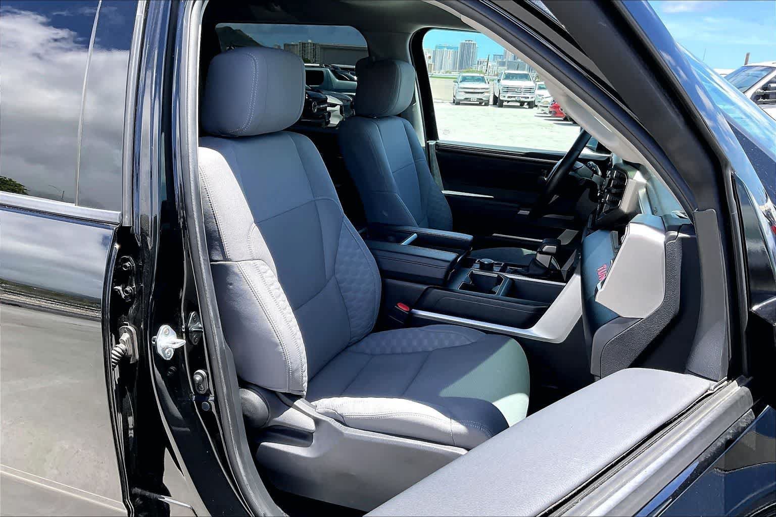 Used 2023 Toyota Tundra SR5 AWD/4WD image 13