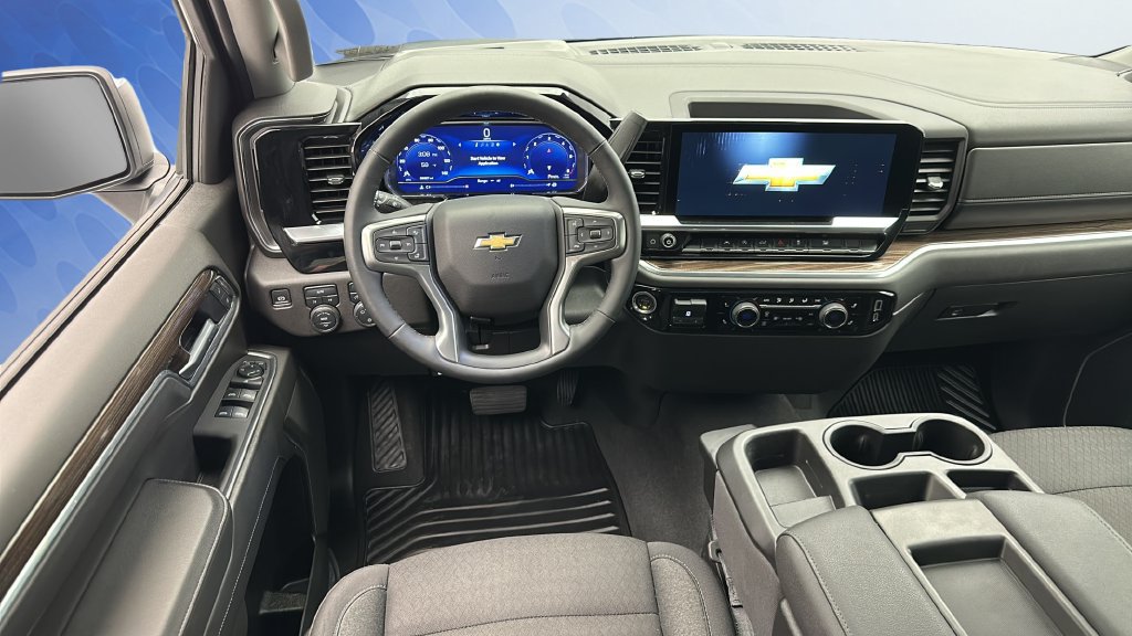 Used 2025 Chevrolet Silverado 1500 LT AWD/4WD image 12