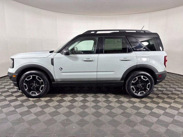 Certified 2022 Ford Bronco Sport Outer Banks w/ Tech Package AWD/4WD image 7