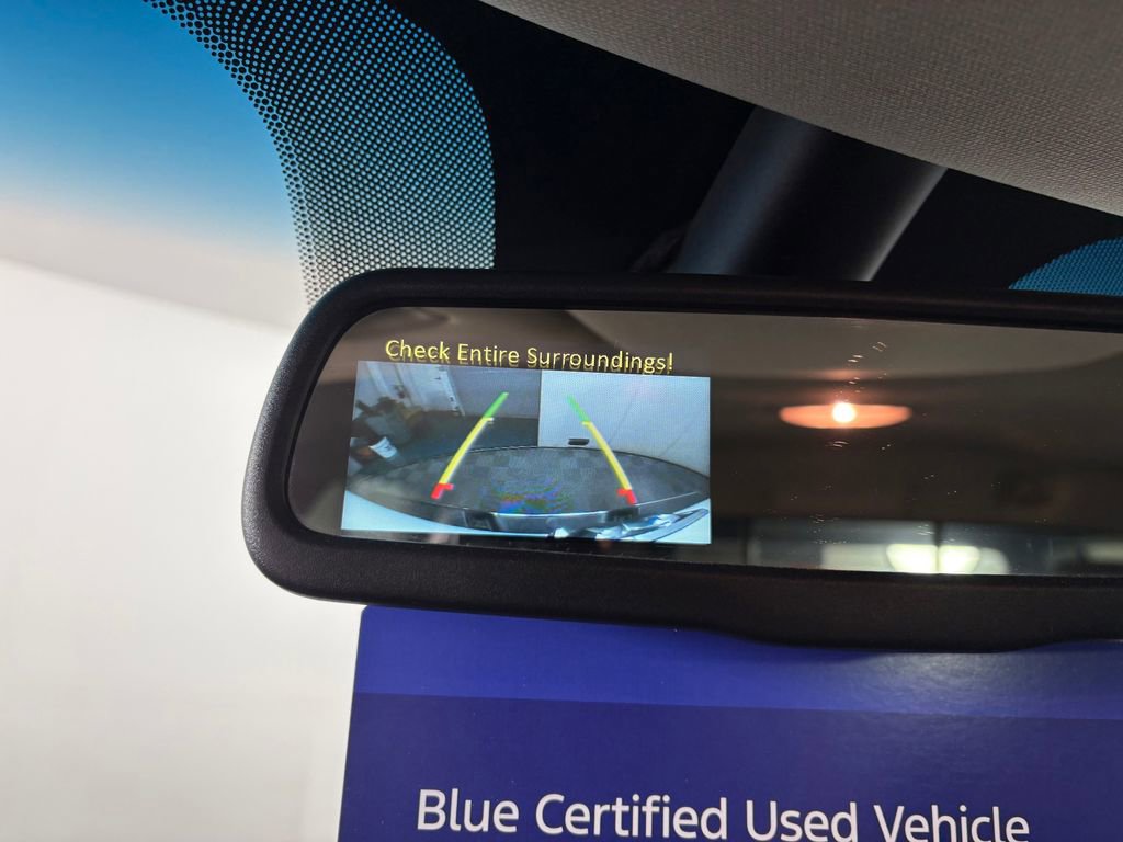 Used 2018 RAM 1500 Tradesman w/ Chrome Appearance Group AWD/4WD image 17