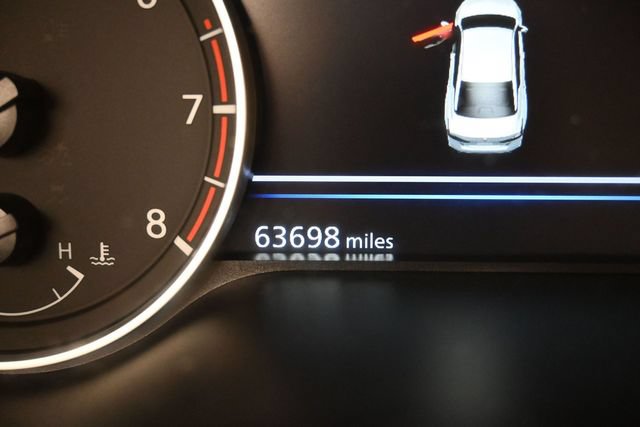 Used 2024 Nissan Altima 2.5 SR FWD image 17