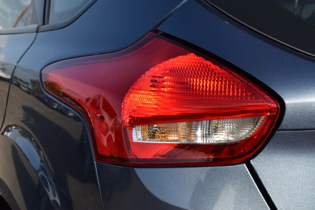 Certified 2018 Ford Focus ST FWD image 10