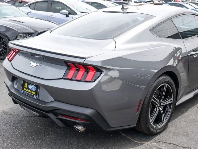 Certified 2025 Ford Mustang Premium RWD image 9