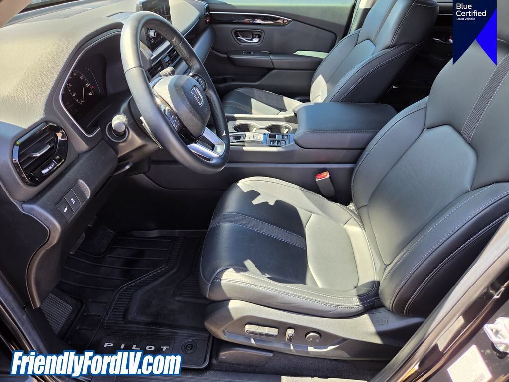 Used 2025 Honda Pilot EX-L image 11