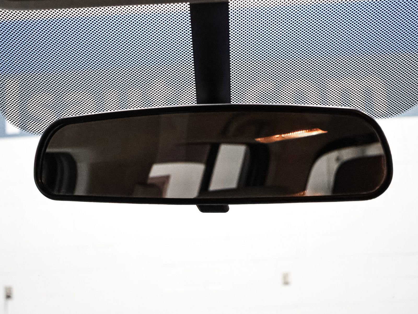 Used 2019 Nissan Frontier SV image 26