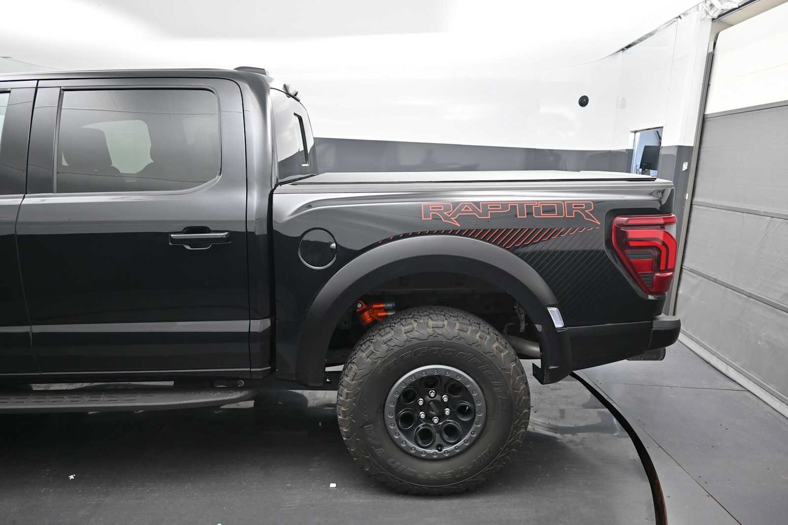 Certified 2025 Ford F150 Raptor AWD/4WD image 20