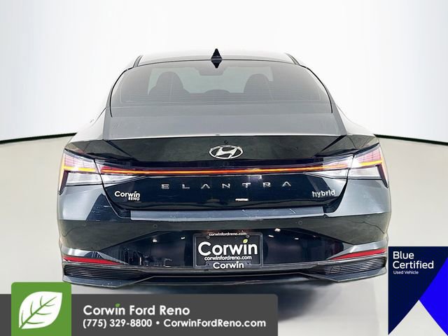 Used 2022 Hyundai Elantra Limited w/ Cargo Package image 5