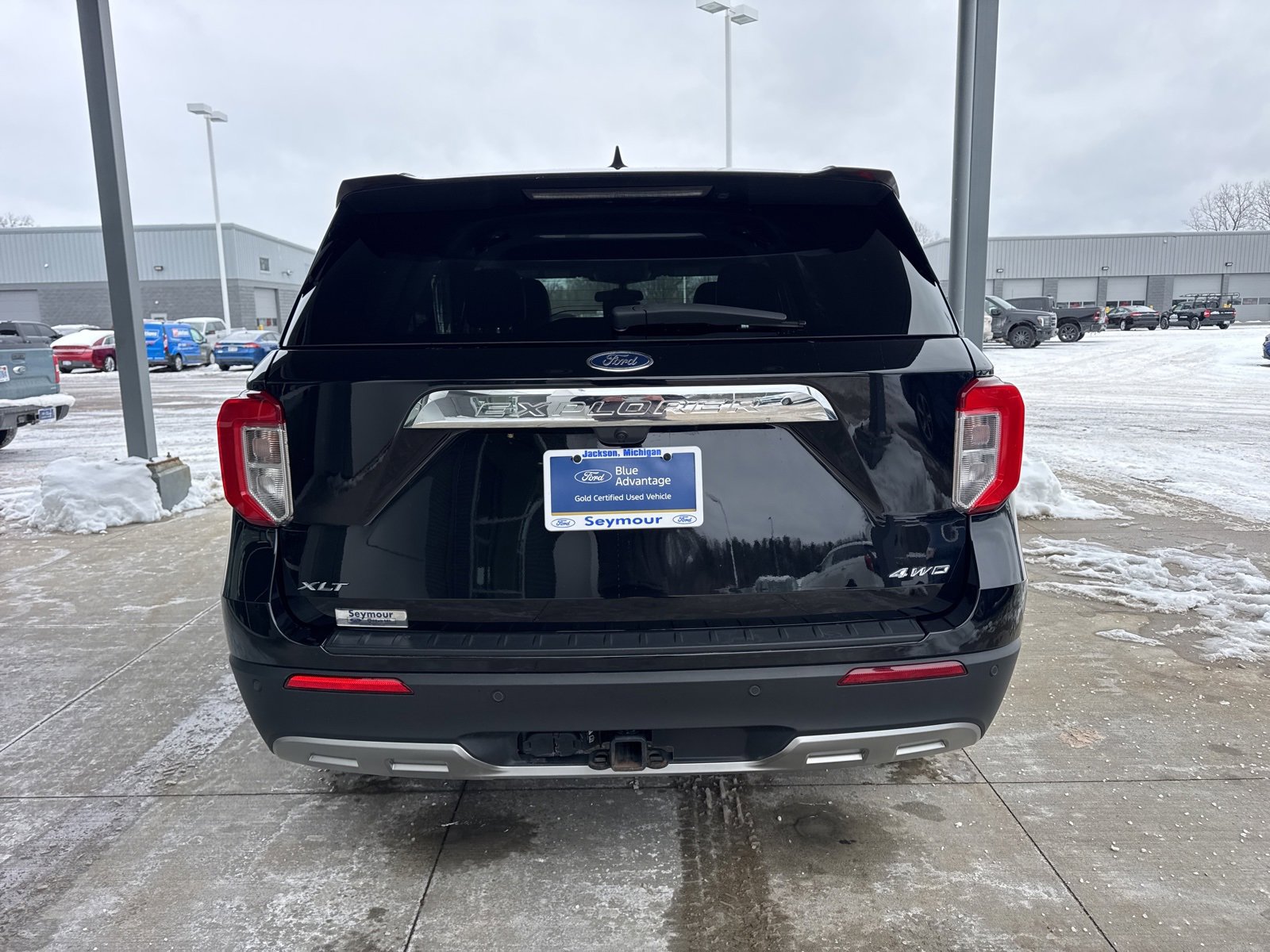 Certified 2023 Ford Explorer XLT w/ Equipment Group 202A image 6