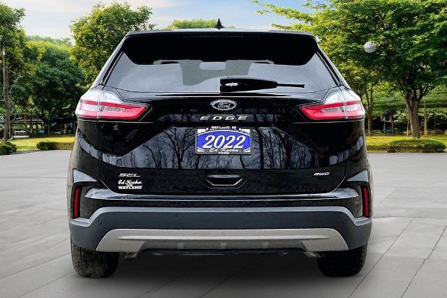 Certified 2022 Ford Edge SEL w/ Convenience Package AWD/4WD image 3