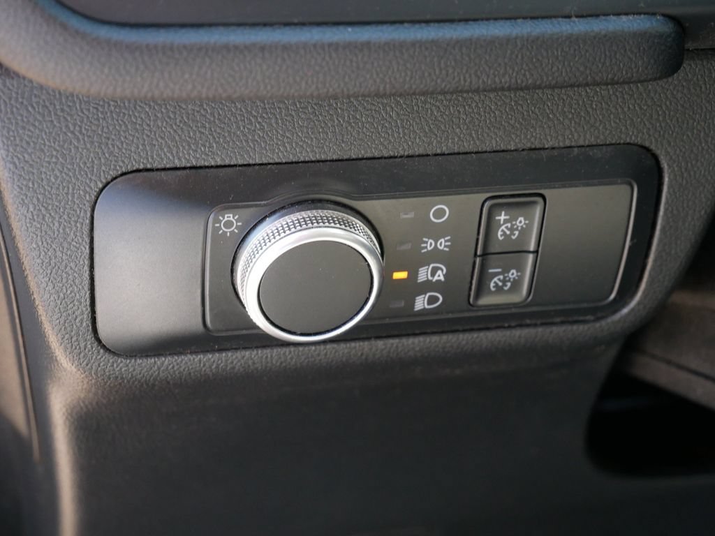 Certified 2022 Ford Escape SE FWD image 18