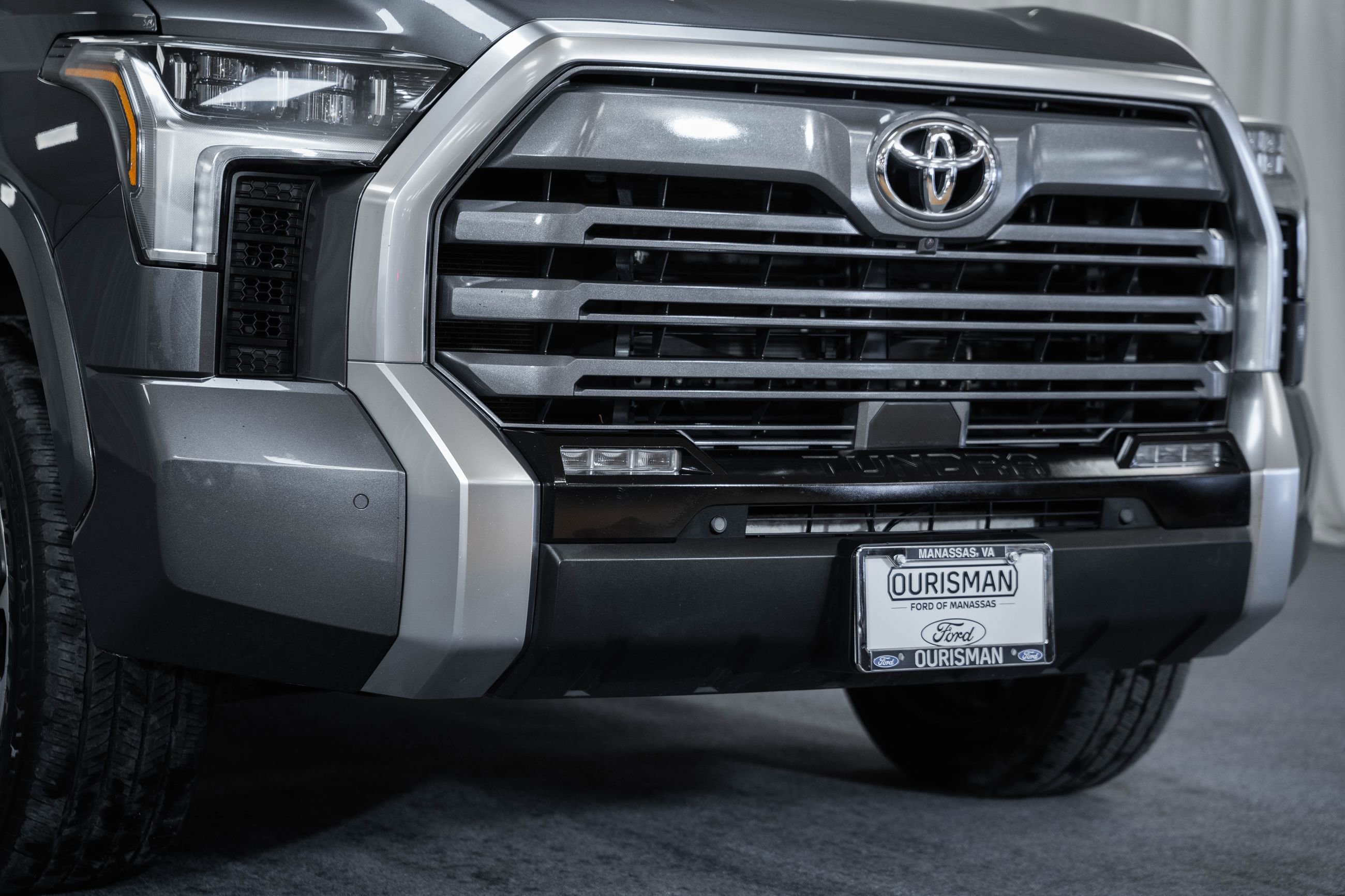 Used 2024 Toyota Tundra Limited image 18