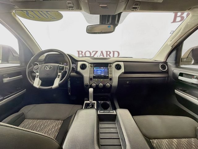Used 2018 Toyota Tundra SR5 w/ SR5 Upgrade Package AWD/4WD image 27
