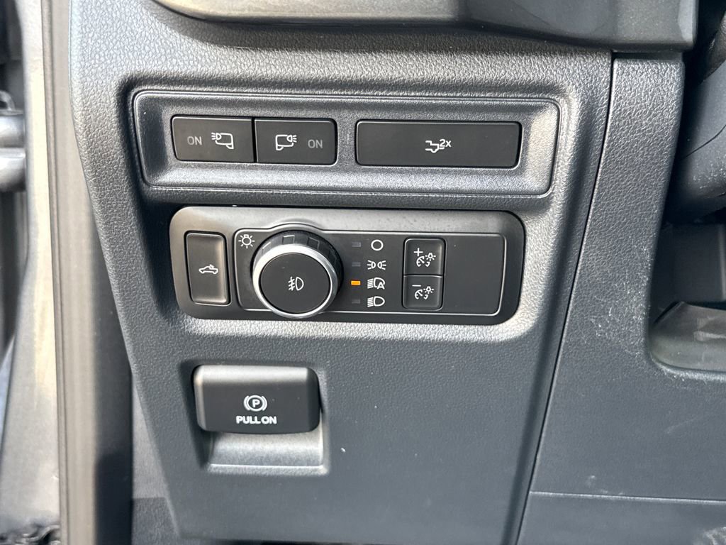 Certified 2022 Ford F150 XLT w/ Equipment Group 302A High image 14