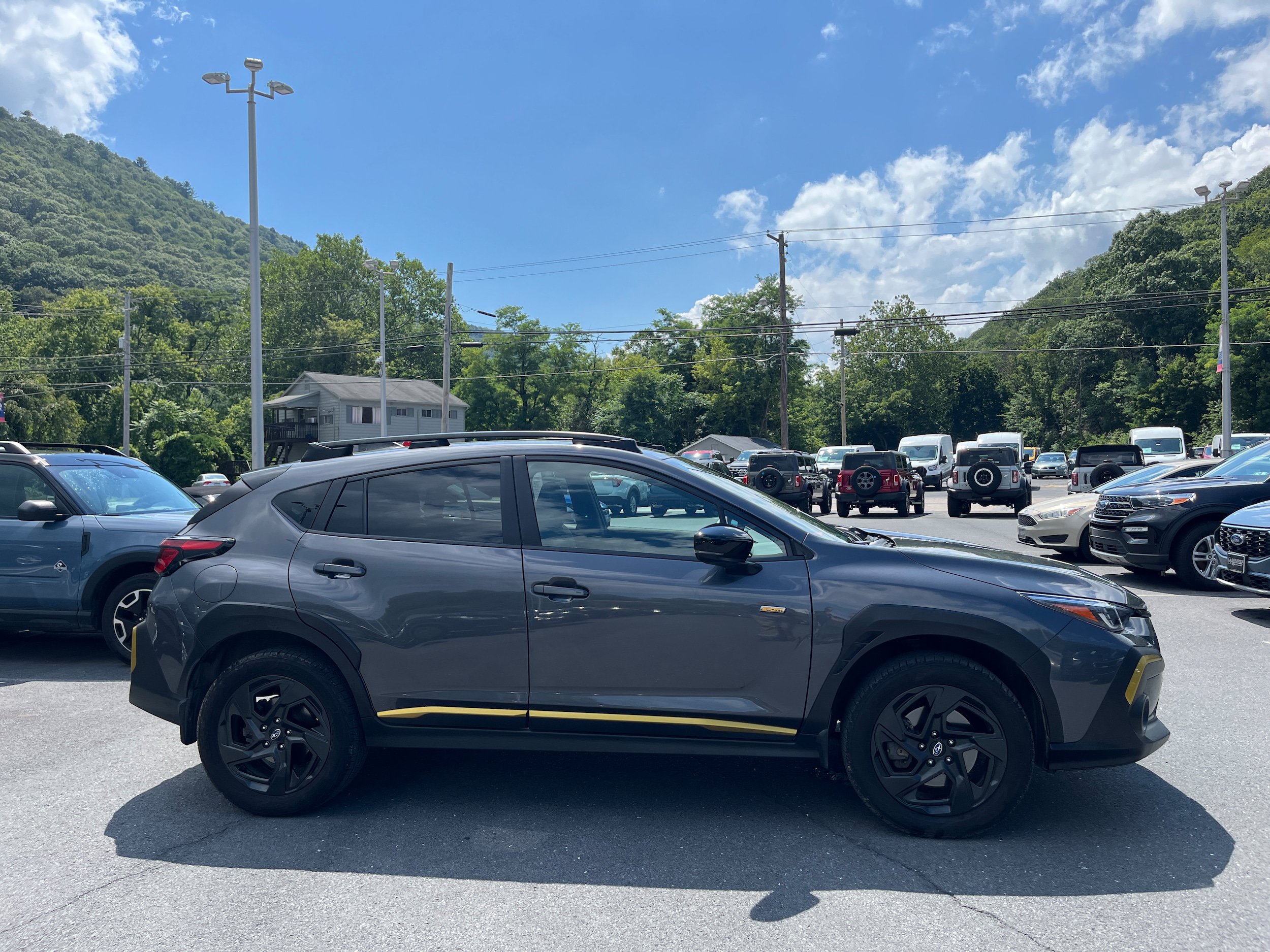 Used 2024 Subaru Crosstrek 2.5i Sport w/ Crosstrek Mirror Package AWD/4WD image 5