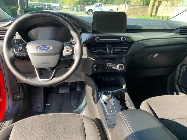 Certified 2024 Ford Escape Active AWD/4WD image 17