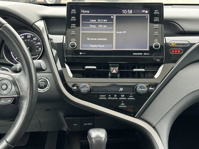 Used 2024 Toyota Camry SE image 13