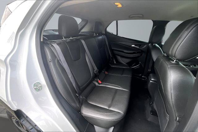 Used 2024 Buick Encore GX Sport Touring FWD image 27