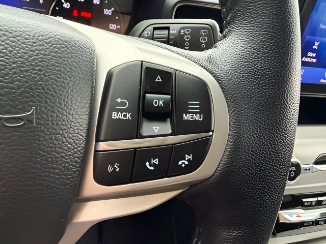 Certified 2023 Ford Explorer XLT w/ Equipment Group 202A AWD/4WD image 21