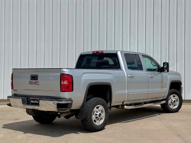 Used 2017 GMC Sierra 2500 SLE w/ Suspension Package, Off-Road AWD/4WD image 6
