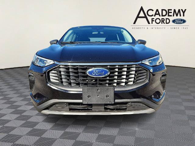 Certified 2025 Ford Escape Active FWD image 2
