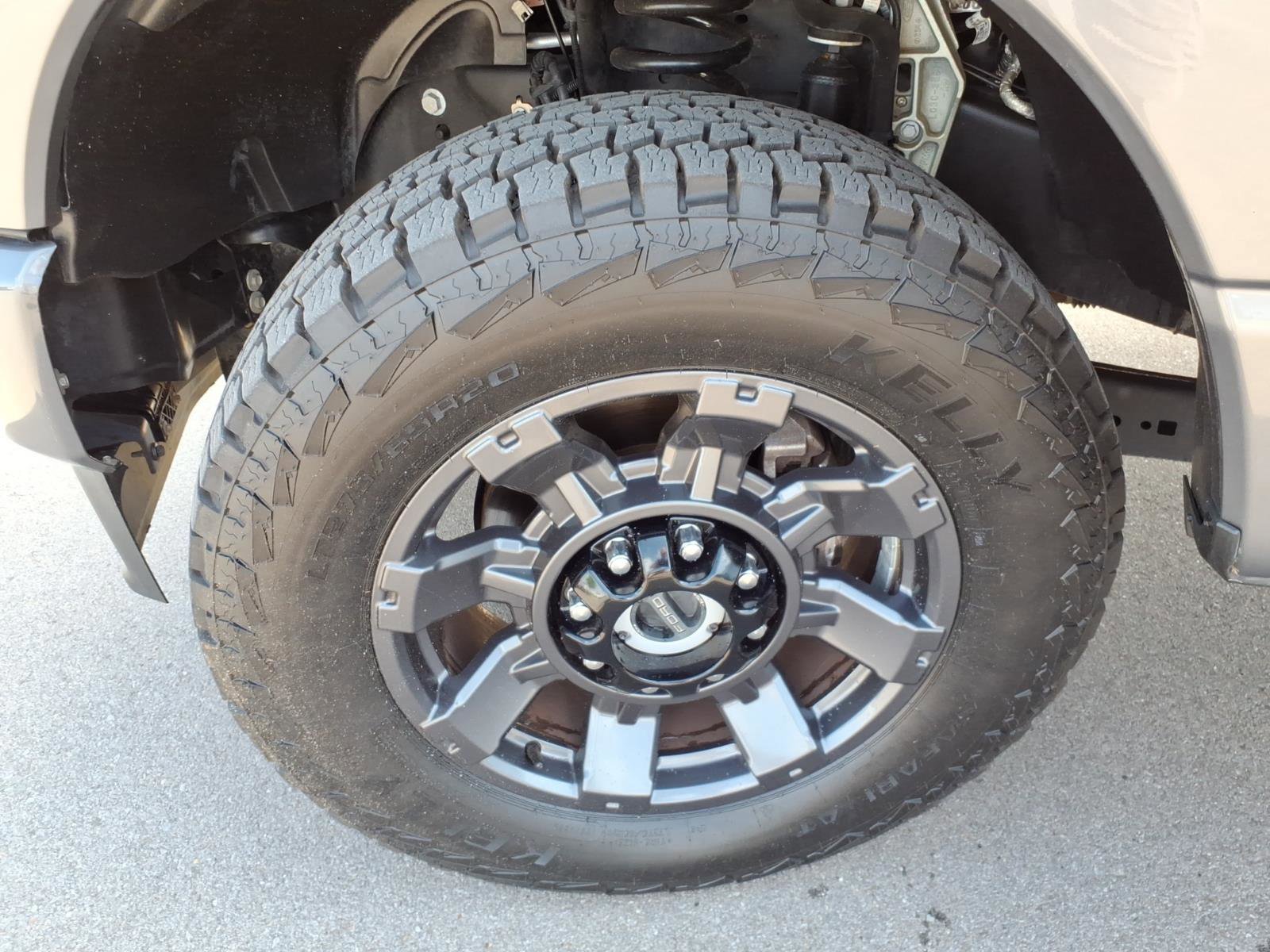 Certified 2024 Ford F350 Lariat w/ Lariat Ultimate Package image 9