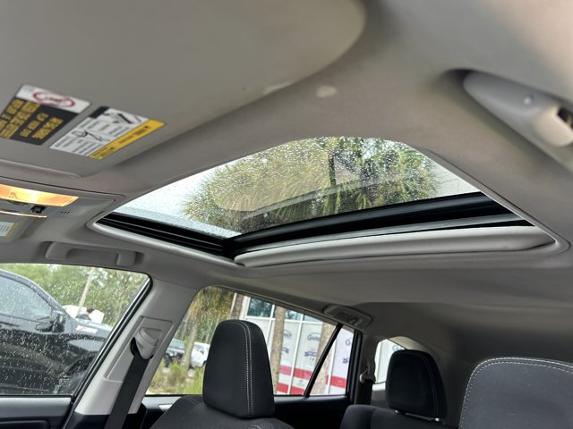 Used 2018 Toyota RAV4 XLE FWD image 20