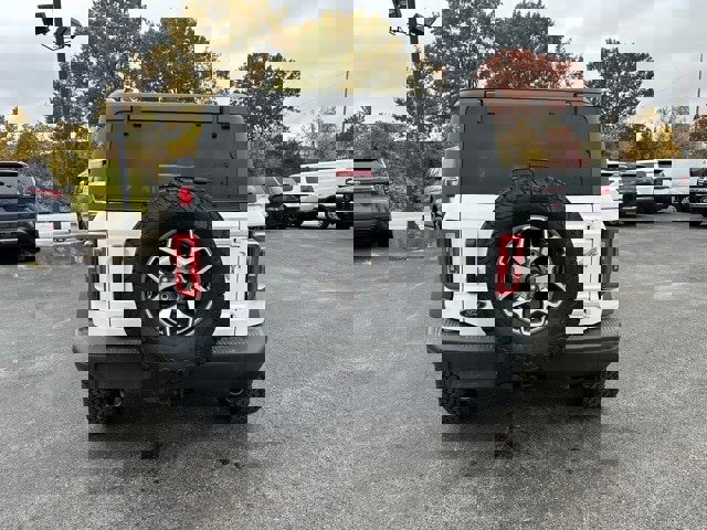 Certified 2024 Ford Bronco Badlands image 3