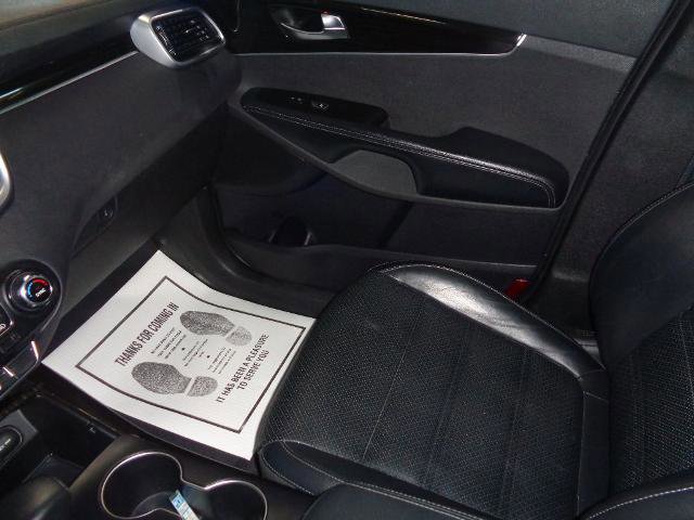 Used 2019 Kia Sorento EX image 19