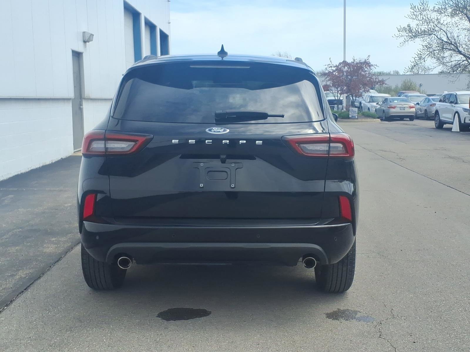 Certified 2023 Ford Escape ST-Line w/ Tech Pack #1 image 5