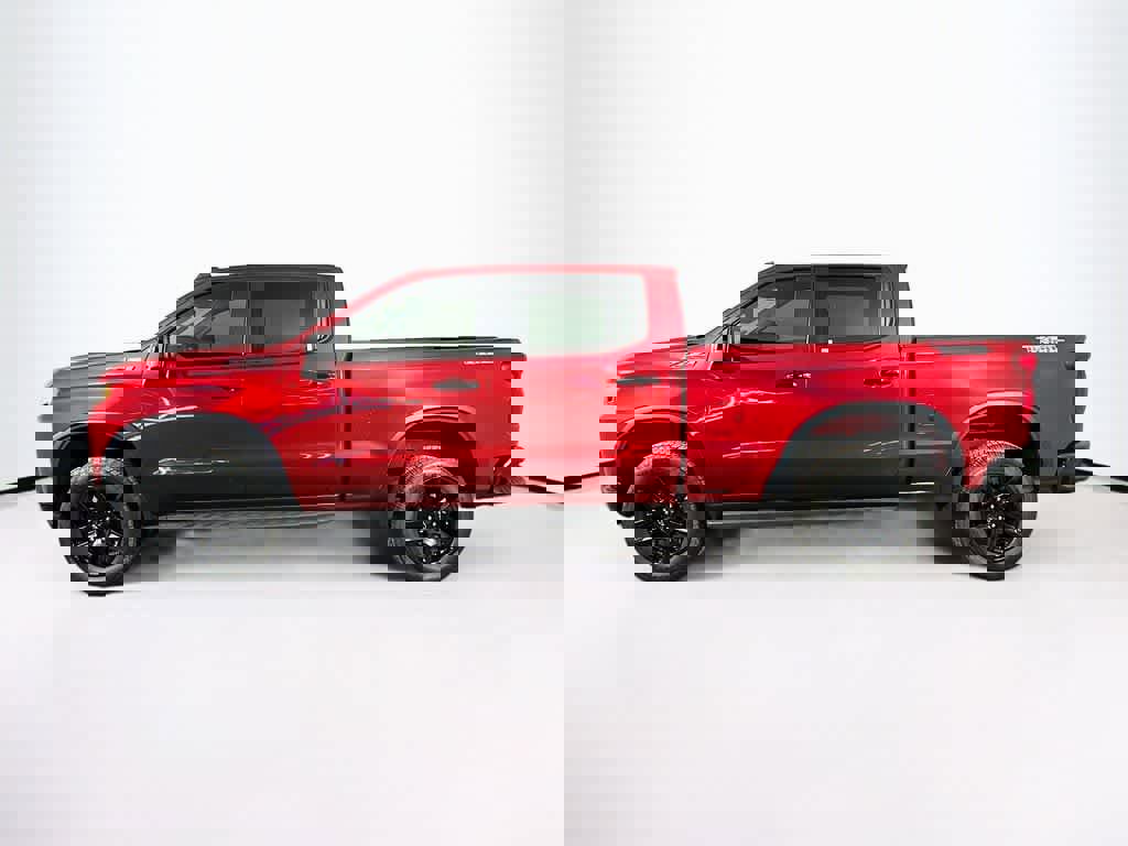 Used 2022 Chevrolet Silverado 1500 LT Trail Boss w/ Safety Package image 3