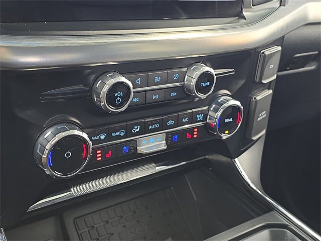 Certified 2023 Ford F150 Lariat w/ Equipment Group 502A High image 25