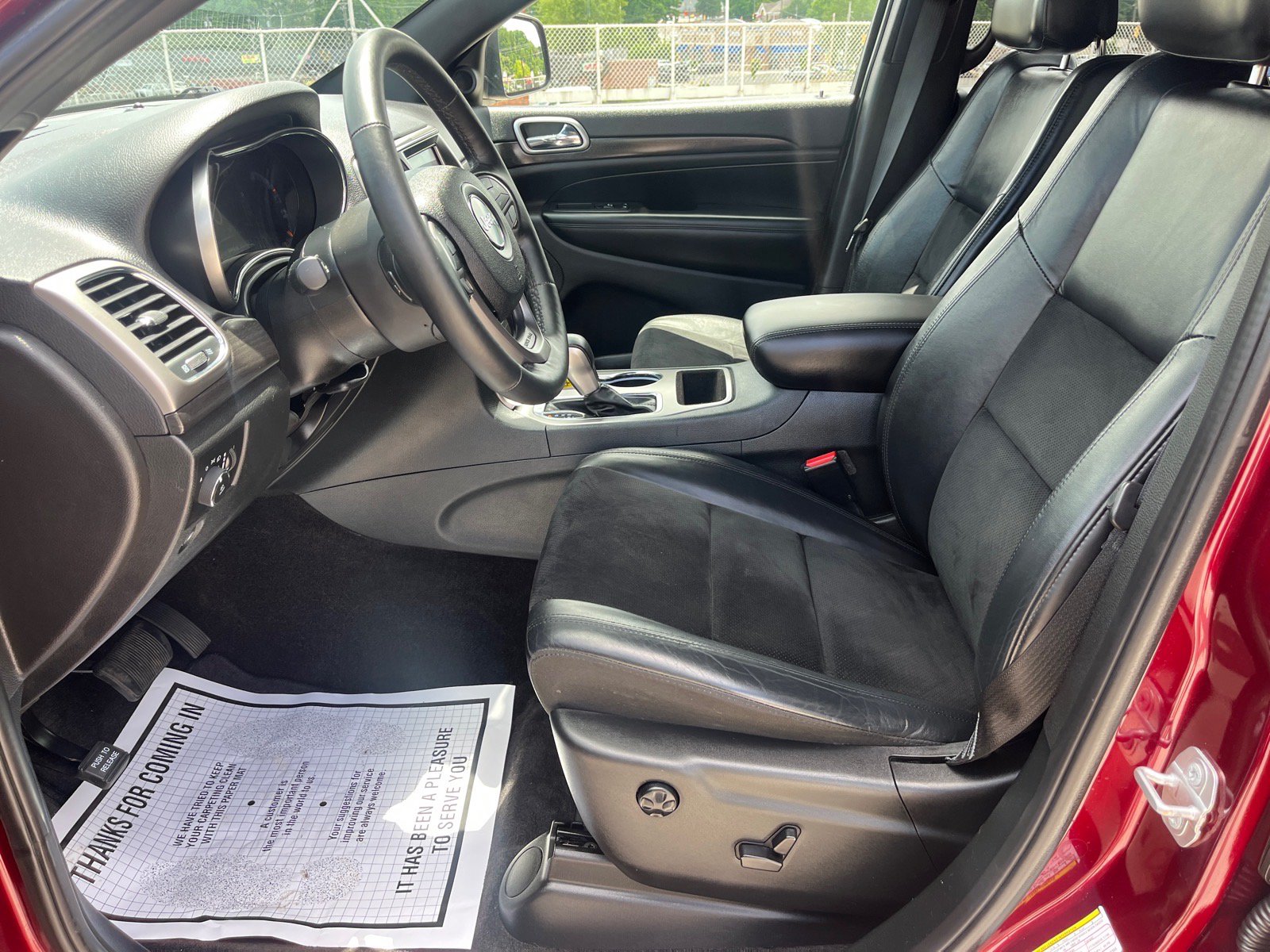 Used 2018 Jeep Grand Cherokee Altitude AWD/4WD image 18