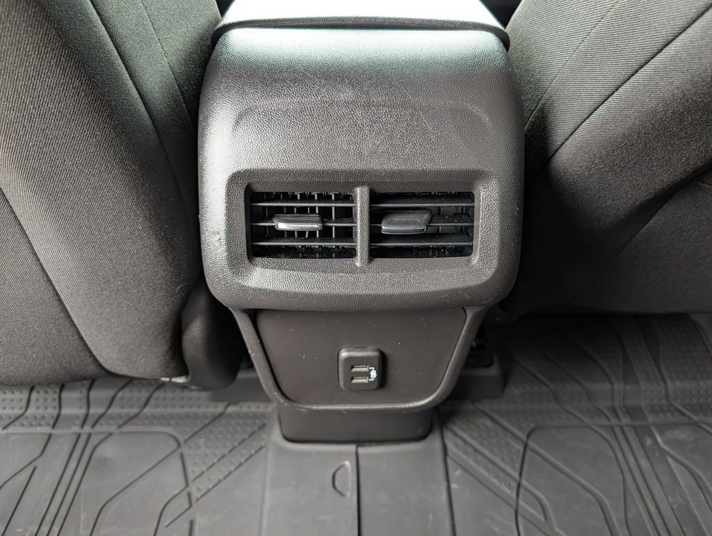 Used 2024 Chevrolet Equinox LT w/ LPO, Floor Liner Package FWD image 26